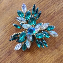 Vintage Glass Broach