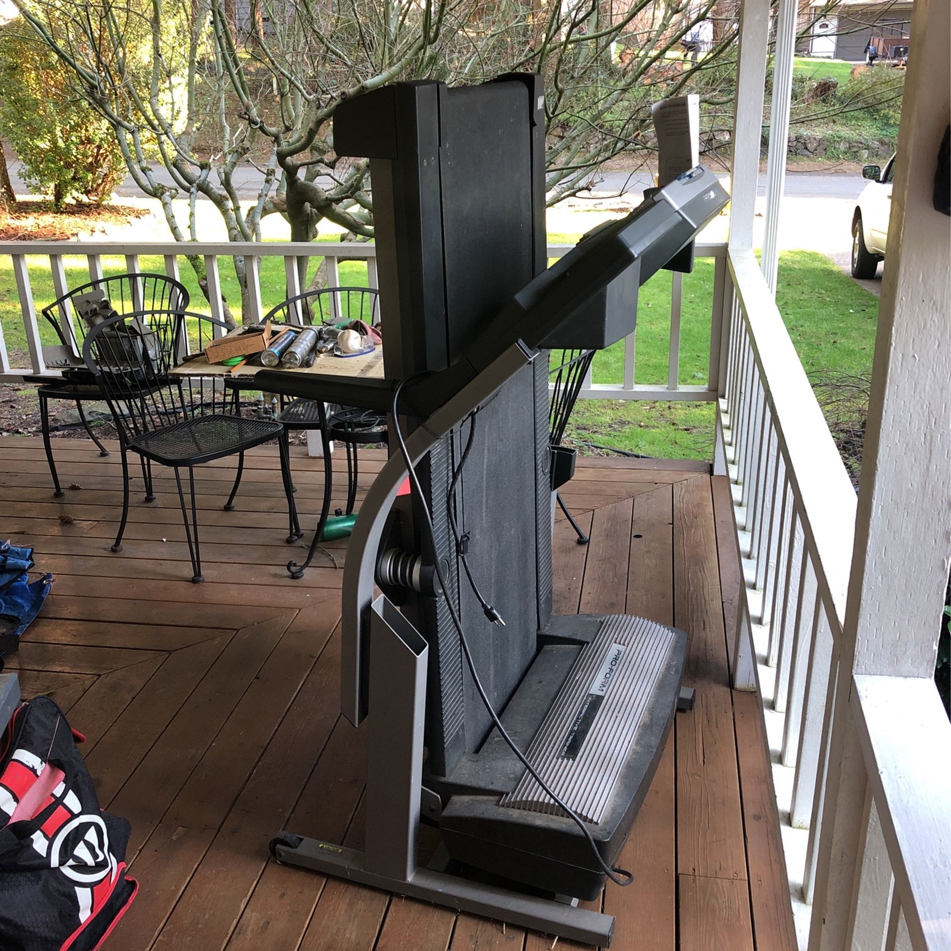 Pro-form 765i Folding Treadmill