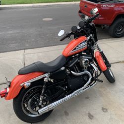2005 Harley Davidson Sportster 883R