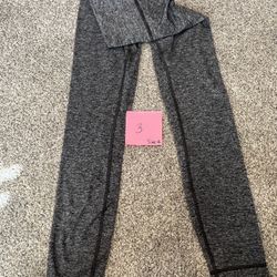 Lululemon Women’s leggings Size 4