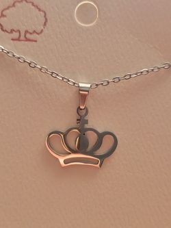 Necklace $5