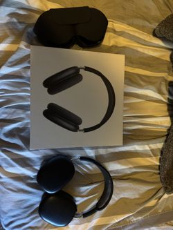 AirPod Maxes UBC