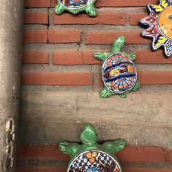 Set Of 3 Turtles 60$