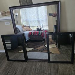 Elegant Wall Mirror Set – 1 Large + 2 Matching Accent Mirrors obo