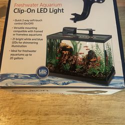 Aqueon Clip On Light