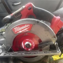 MILWAUKEE M18 CIRCULAR SAW FUEL BRUSHLESS