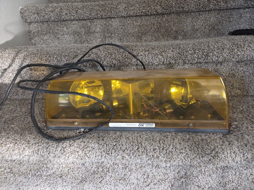 Whelen Engineering Co. Responder DX Series Mini-Lightbar