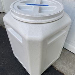 Dog food Storage Container 