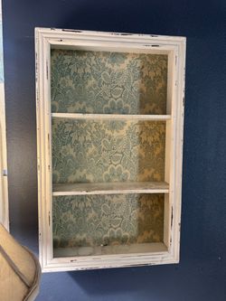 Cute vintage style shelves