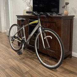 Diamondback Road Bike Frame Size Medium $250 Or Best Offer Pick Up Only No Trades