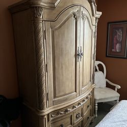 Entertainment Center