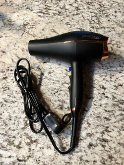 Conair Infiniti Pro Ionic Blow Dryer