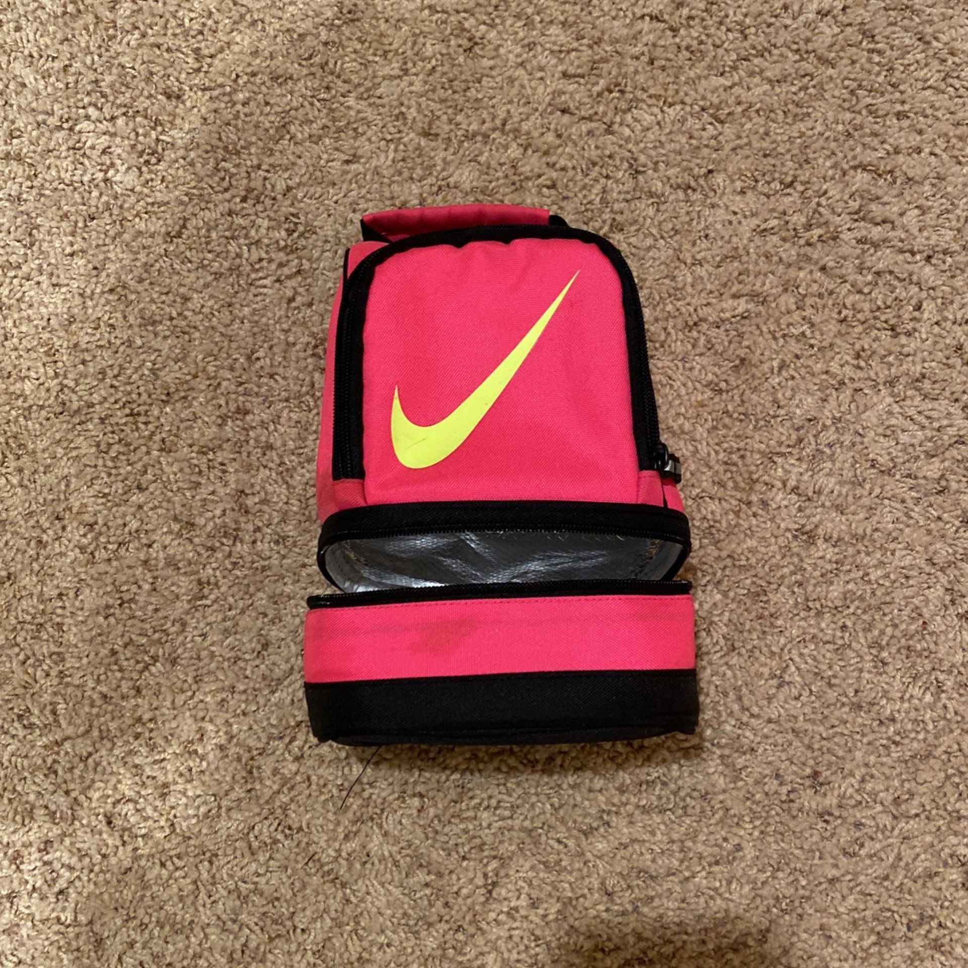 Nike lunchbox