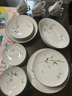 White Porcelain Fine China Dinnerware with Bamboo Pattern