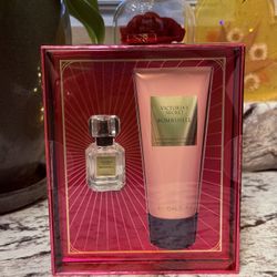 Bombshell 2-Piece Mini Eau de Parfum & Lotion Gift Set