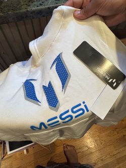 Messi Collection Kids Hoodie Size 5 White Blue NWT Soccer Pullover