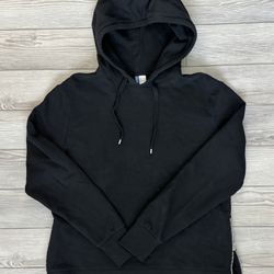 LARGE BLACK HOODIE WITH SIDE ZIPPERS