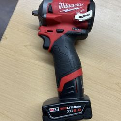 Miwlaukee Fuel M12 Stubby Impact Wrench