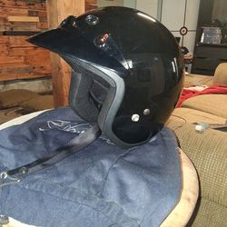 HARLEY DAVIDSON HELMET  size: Medium 57-58cm