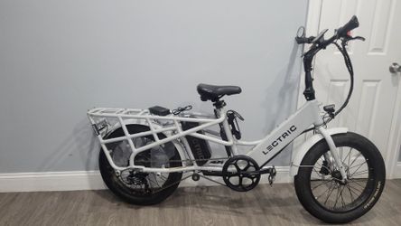 Electric biki Lectric xpedition used