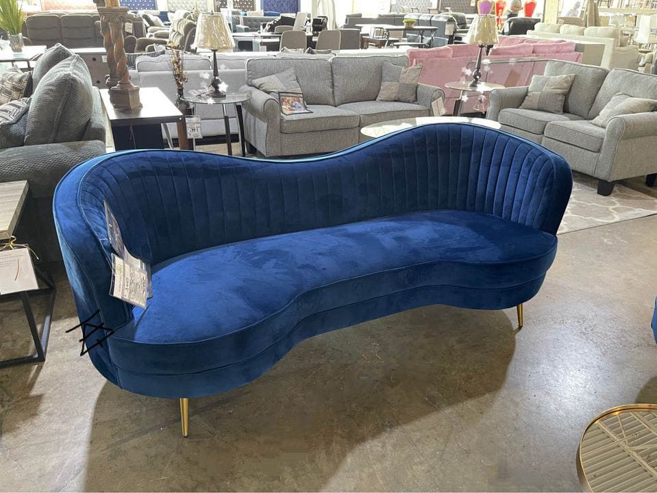 Sophia Blue2-Piece Upholstered Channel Tufted Sofa Set
Coaster$10 Down Payment And Financing Available