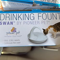 Swan Watering System  For Pets15.00
