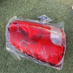 Left Drivers Taillamp Dodge Ram 1500,2500,3500