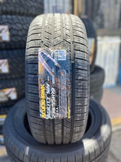 235-55r19 Blackhawk new tire