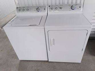 G E Side by side Washer And Dryer Set