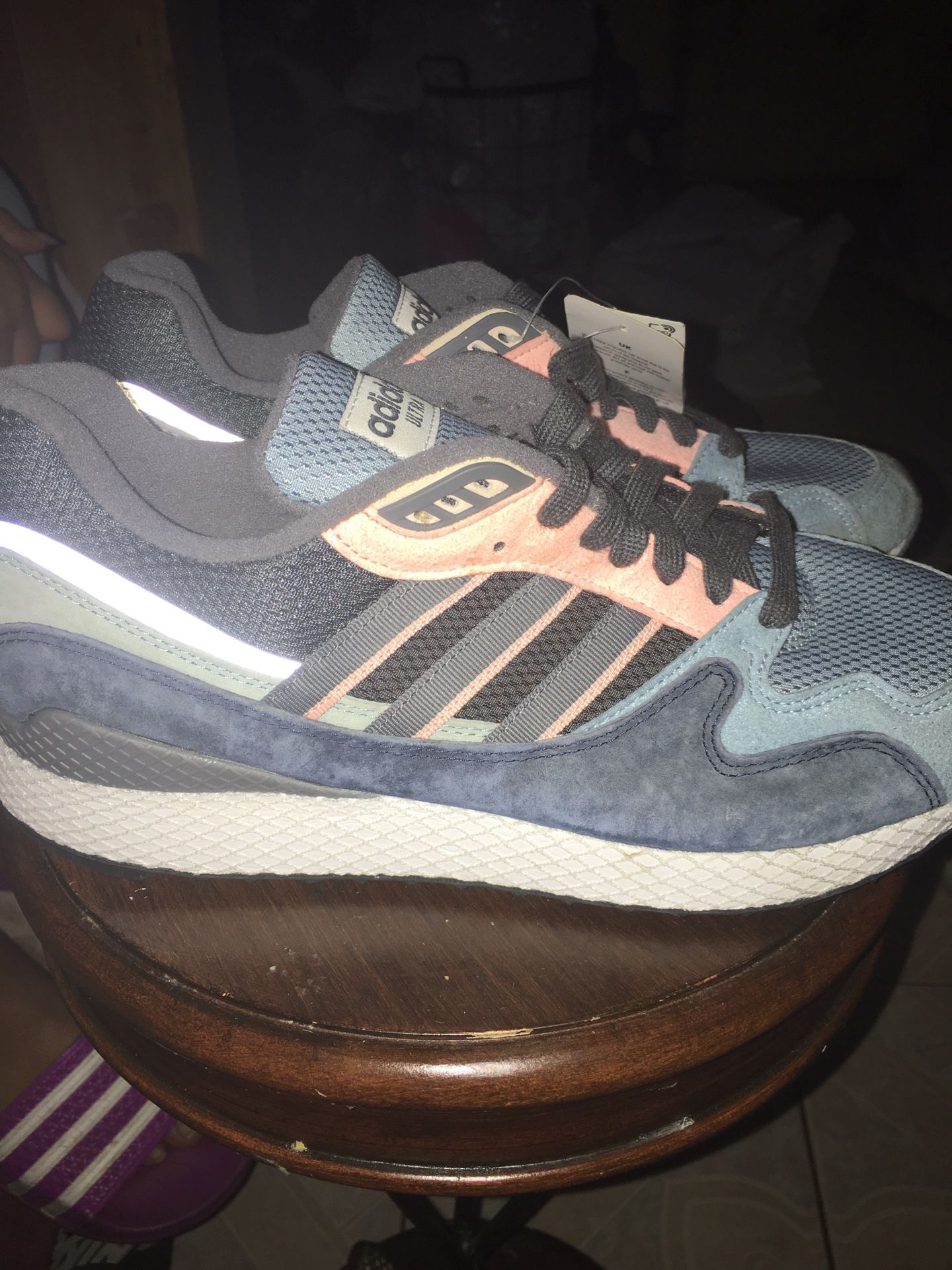 Adidas size 9 1/2 new