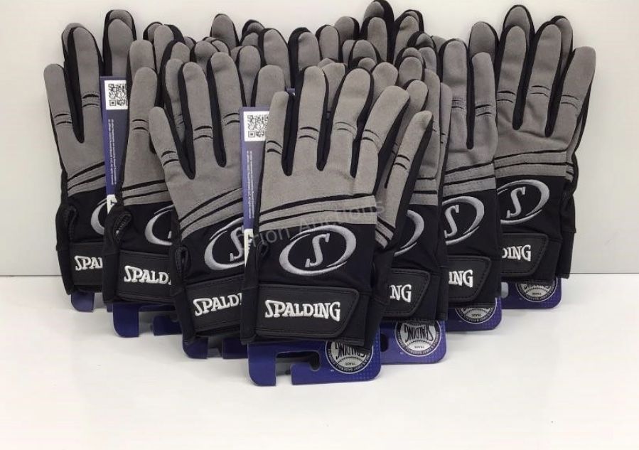11 Pair Spalding Batters Gloves ( Size S )