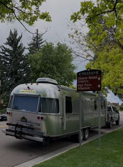 Beautiful 2018 Airstream 30 foot classic