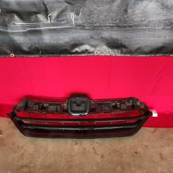 2017 2018 2019 Honda Cr-v Front Grille & Chrome Trim Molding
