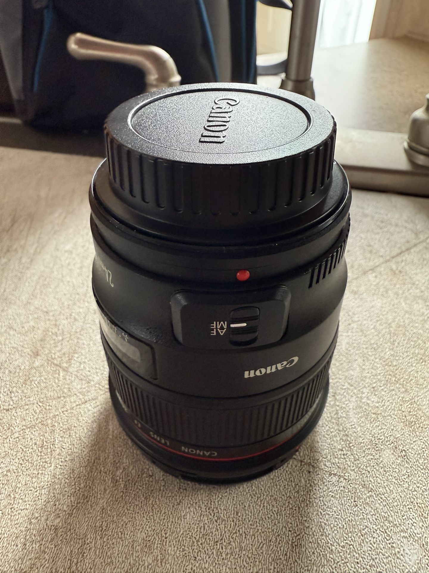 Canon EF L 24mm 1.4 ii 