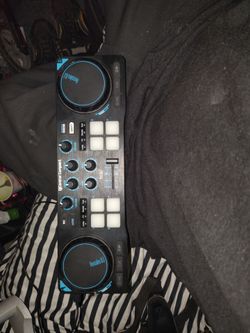 Dj