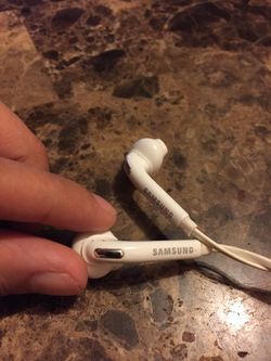 Samsung headphones