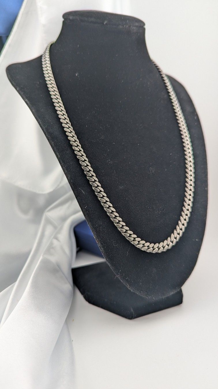 N6✨🩶🤍925 Matte Sterling Silver Miami Cuban Link Necklace 