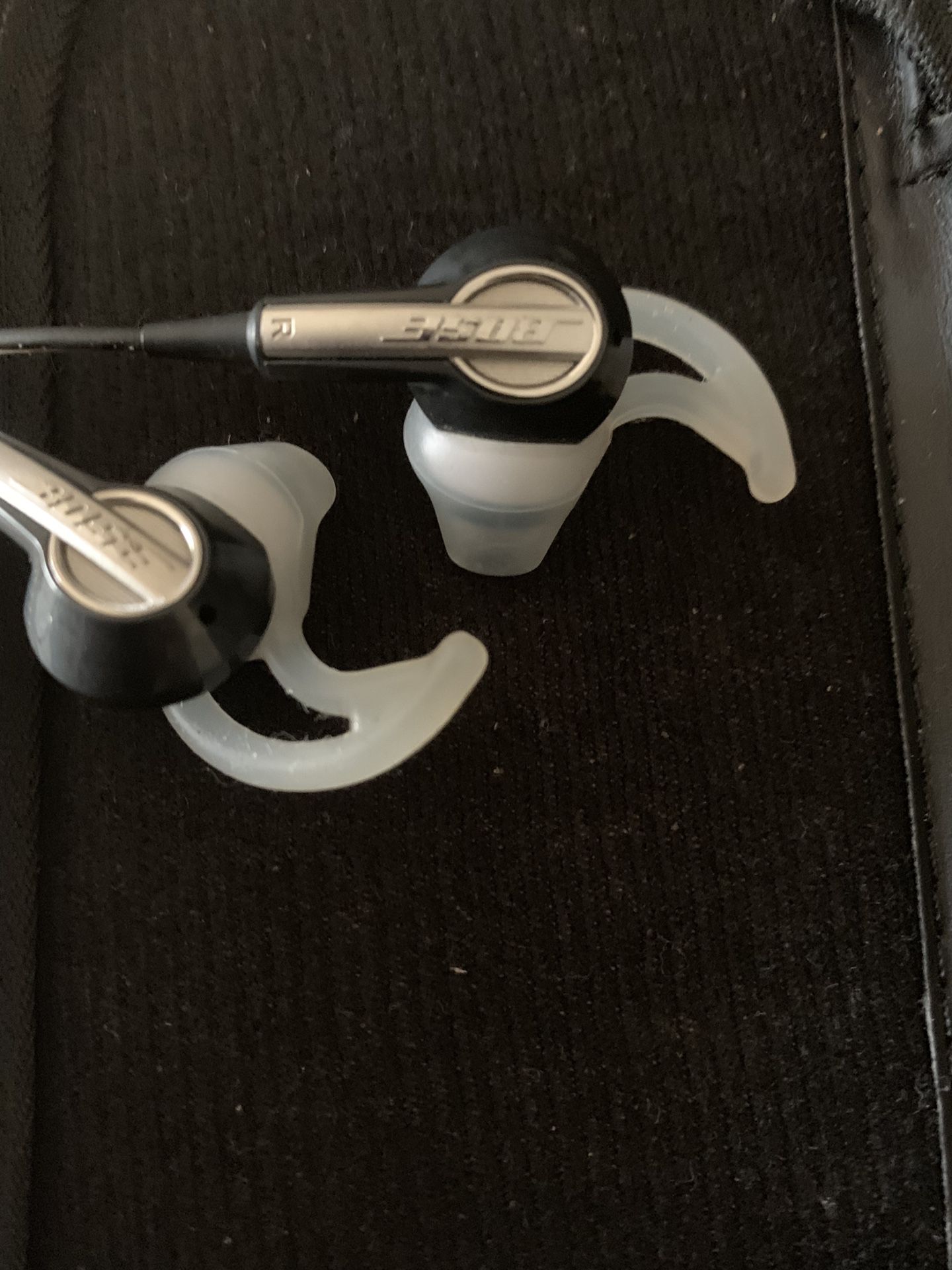 Bose wired earbuds and case