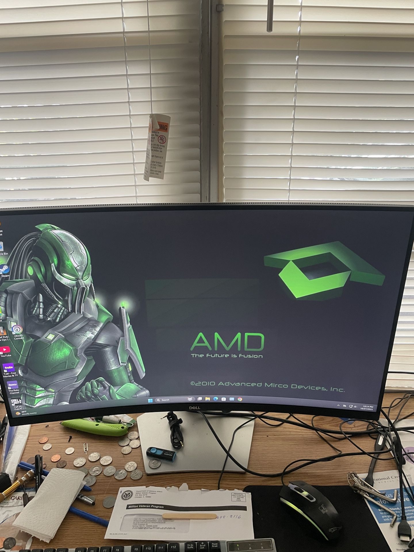 31 Curb Monitor In Excellent Condition.