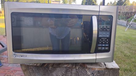 Magic Chef microwave