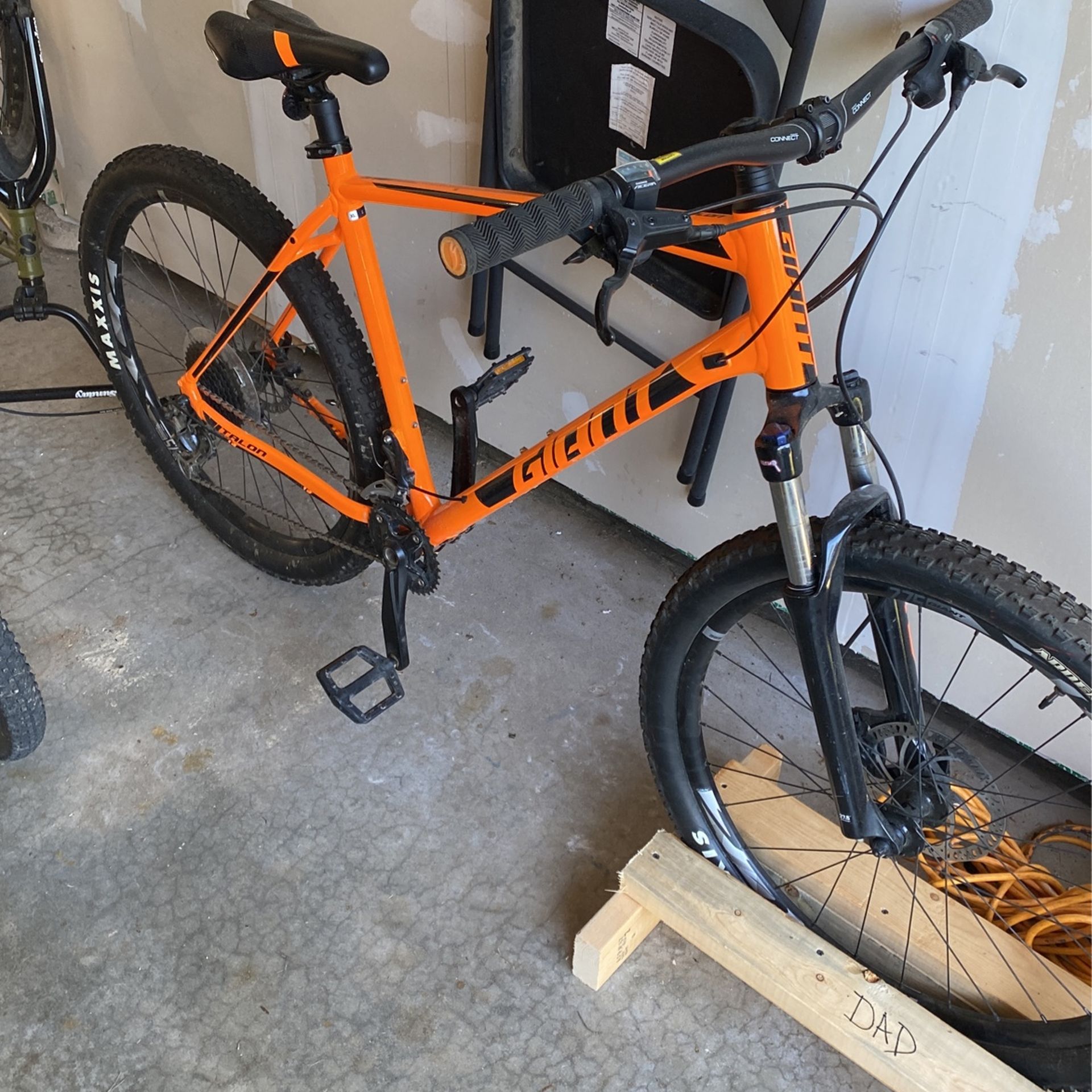 giant talon xxl