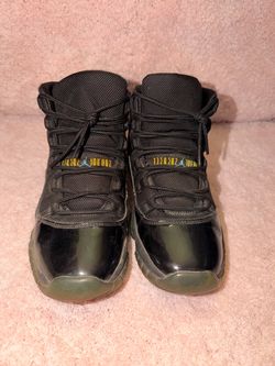 Air Jordan 11 Retro Gamma Blue Sneakers