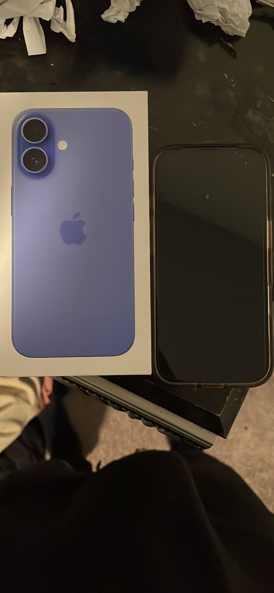 iPhone 16