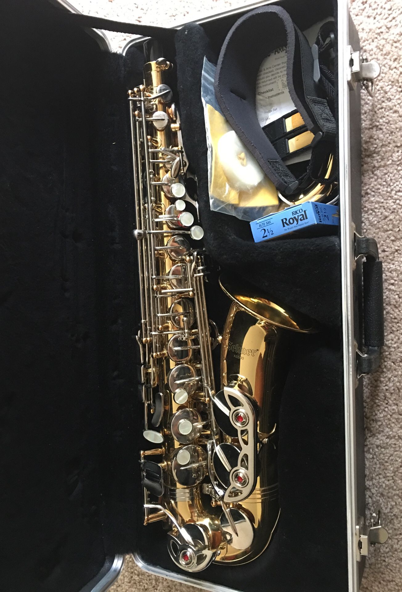 Selmer AS500 Alto Saxophone