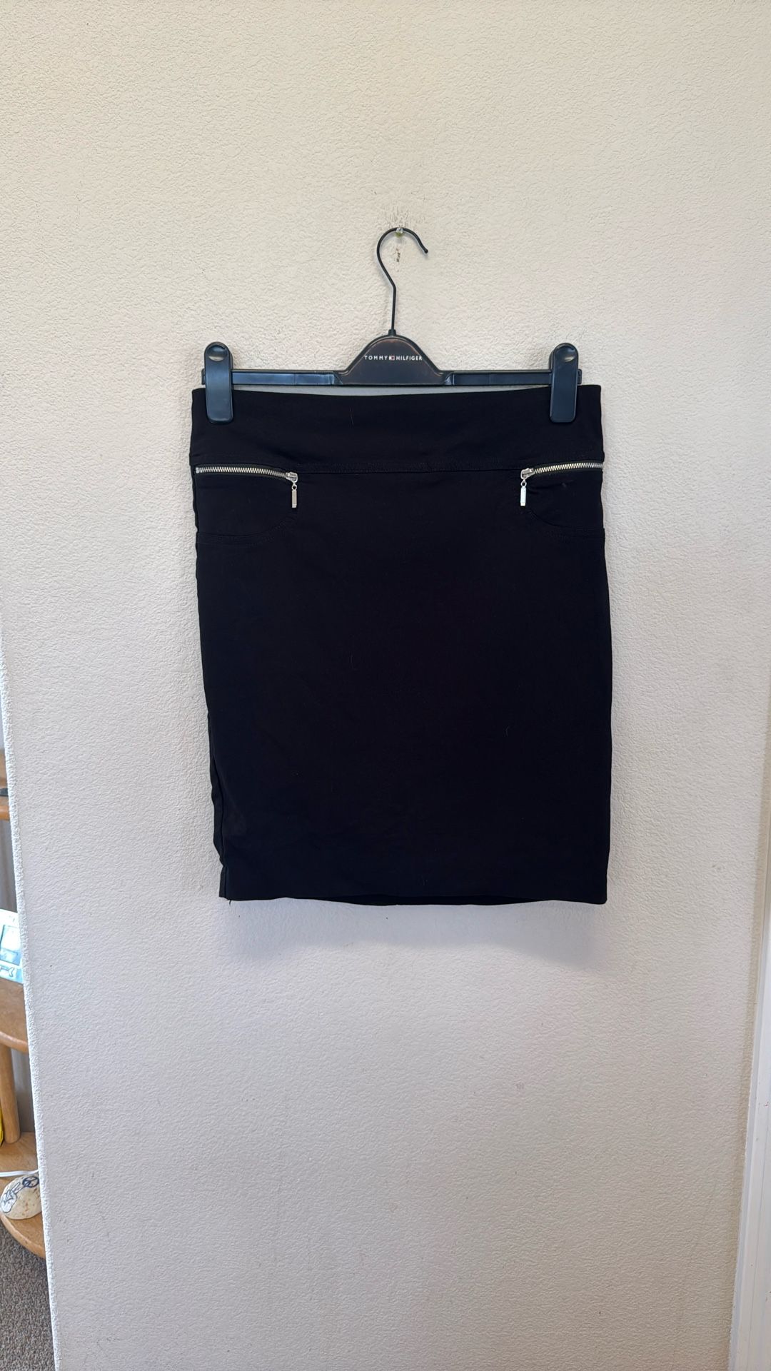 Joe B Women’s Extra Large XL Black Straight Skirt