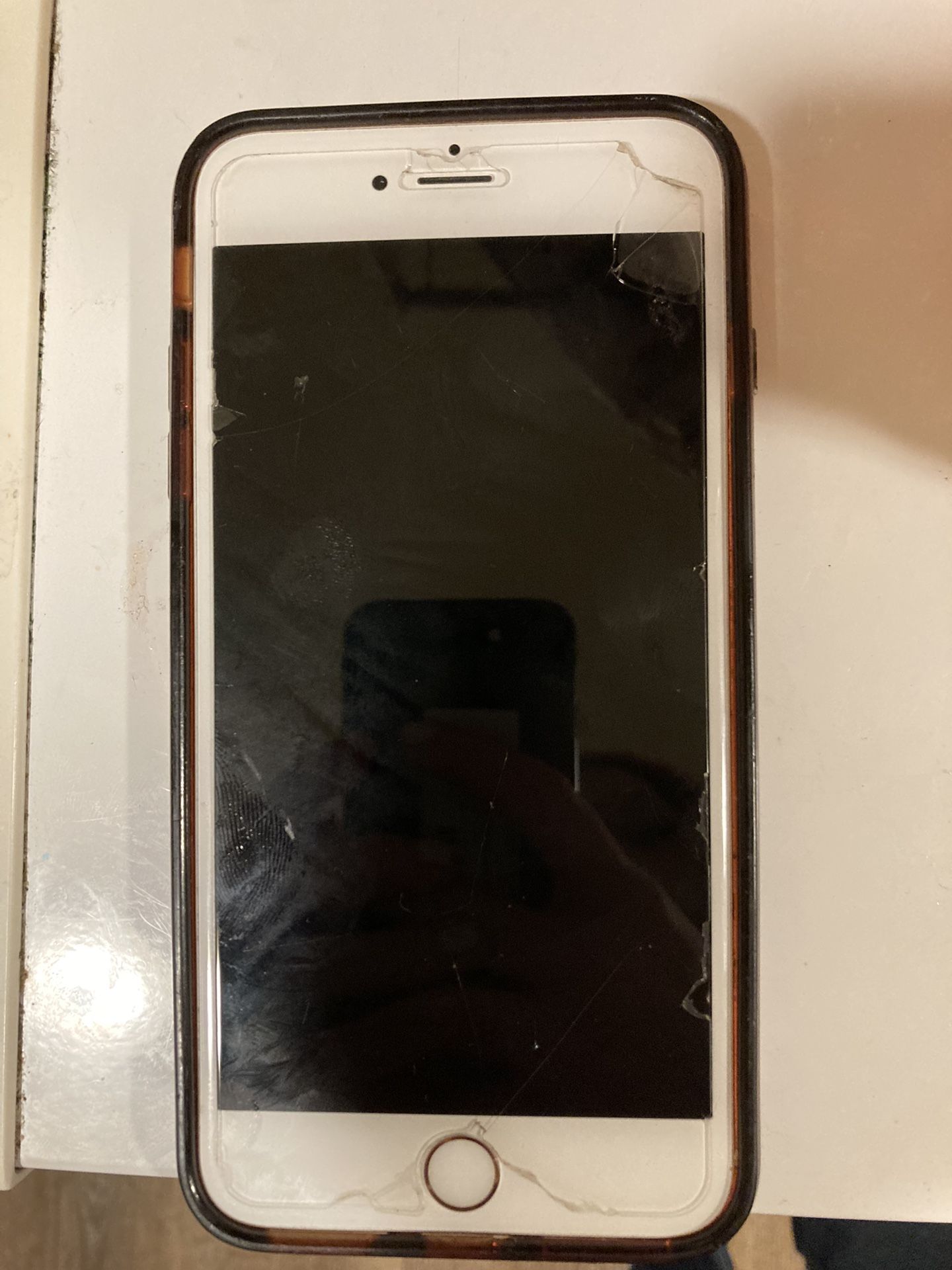 Hi I’m Selling This iPhone 6s Plus I Don’t Need It I Have Another Phone Also Carrier Is Uncooked To Any Carrier 16gb 