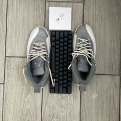 AirPod Jordan And iPad And Keyboard 