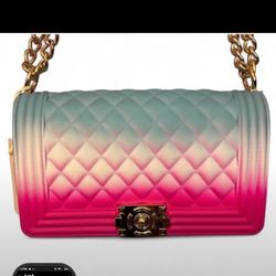 Quilted Crossbody Handbag 