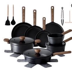 New Pots and Pans Set 