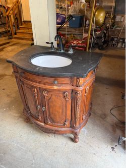 Bathroom vanity
